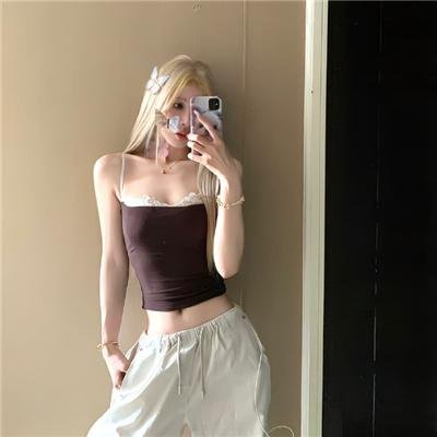 派遣女公关彩华