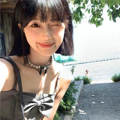 了不起的曹萱萱